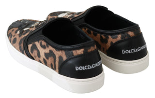 Dolce &amp; Gabbana Chic Leopard Print Loafers for Elegant Comfort