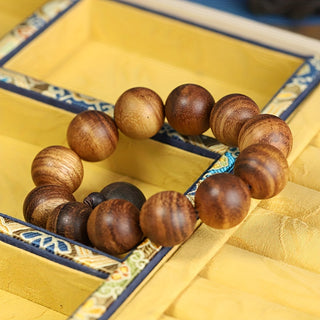 Cedar Tree Bracelet with Fine Grain, Made of Ancient Materials, Rosary, Sandalwood, for Men and Women, Elegant and Simple Small Gift, Wear Daily for Good Luck. 