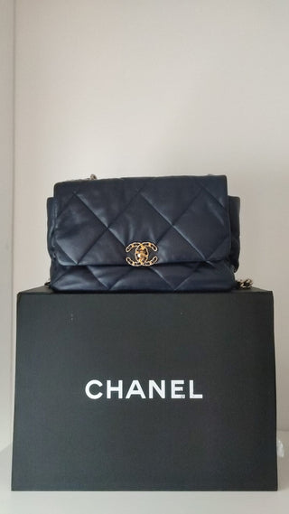 Chanel Blue Leather Large Quilted Chain Hand Shoulder Bag