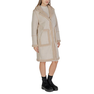 Cleré Cream Wool Coat