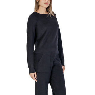 Cleré Black Viscose Sweater