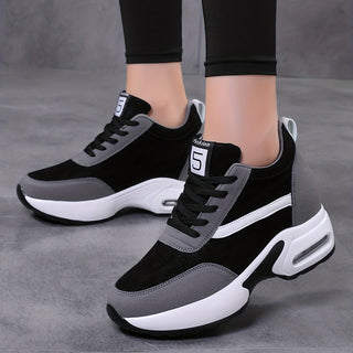 Women's colorful design sports shoes, with lace-up, low-profile, round toe, and non-slip height, suitable for outdoor sports activities 